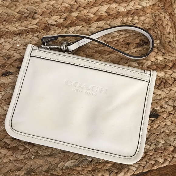 ▪️VINTAGE COACH Wristlet - Picture 1 of 7